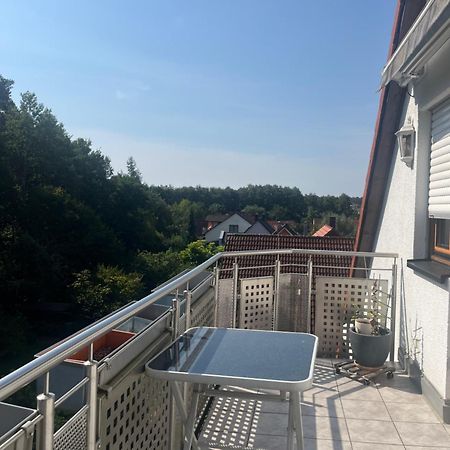 Sonniges Dachzimmer فيوخت المظهر الخارجي الصورة