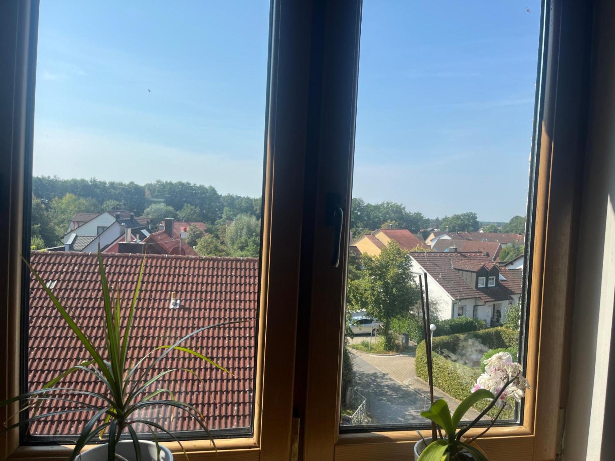 Sonniges Dachzimmer فيوخت المظهر الخارجي الصورة