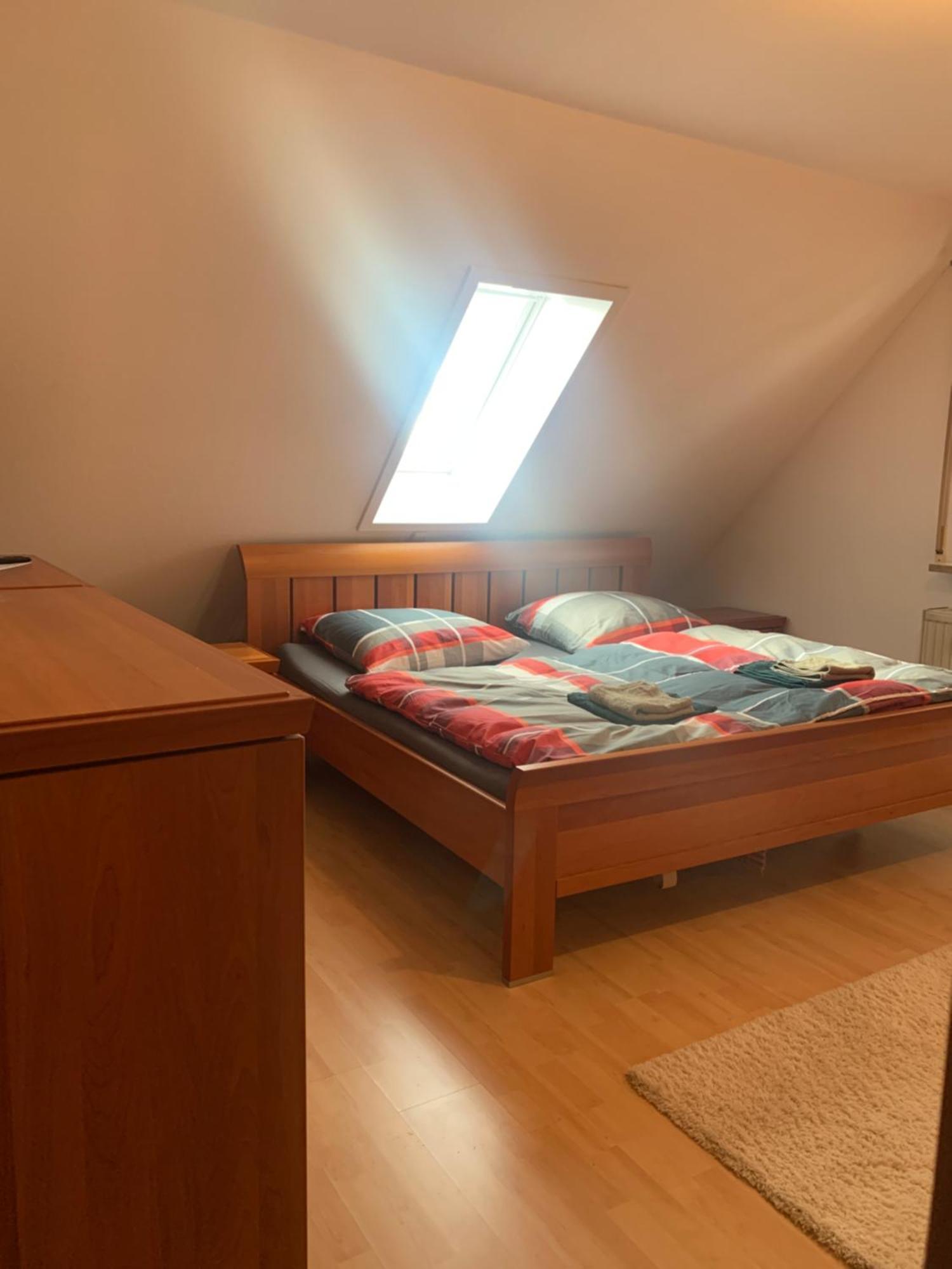 Sonniges Dachzimmer فيوخت المظهر الخارجي الصورة